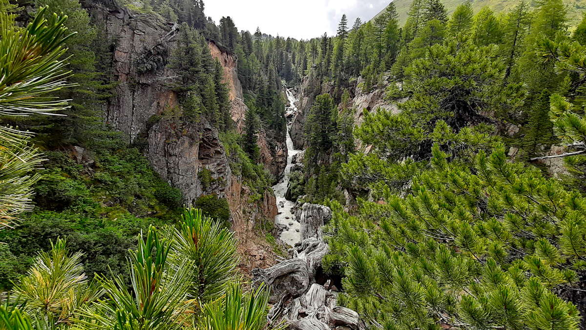 La cascata della Val Viola