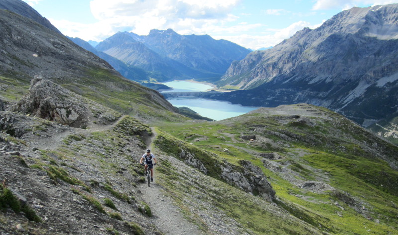 i laghi di Cancano dal Monte Scale
